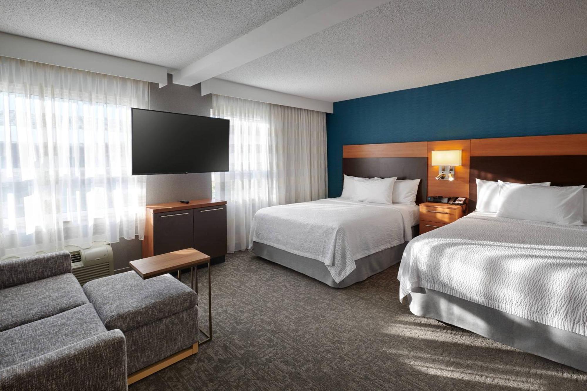 Towneplace Suites By Marriott Mississauga-Airport Corporate Centre Экстерьер фото