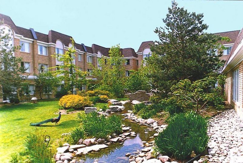 Towneplace Suites By Marriott Mississauga-Airport Corporate Centre Экстерьер фото